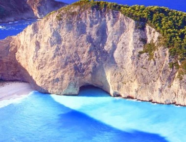 Λύματα θα στερήσουν από την Ζάκυνθο τις γαλάζιες σημαίες της - Σάλος εν μέσω σεζόν